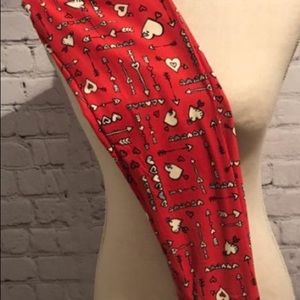 🦄 LuLaRoe OS Valentines Day 2018 Leggings 🦄